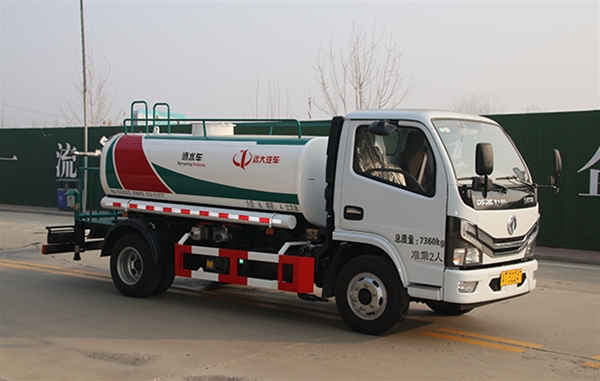 新能源洒水车
