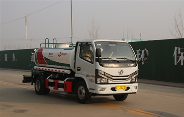 绿化洒水车