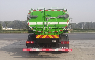 电动洒水车