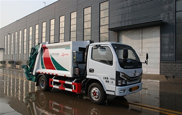 电动压缩垃圾车